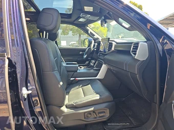 2025 Toyota Sequoia Platinum - miniatura 8