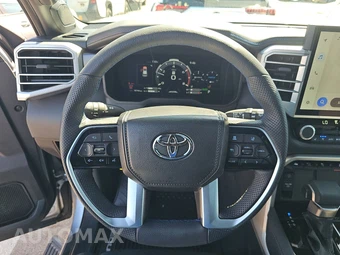 2025 Toyota Sequoia Platinum - miniatura 10