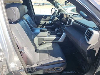 2025 Toyota Sequoia Platinum - miniatura 8
