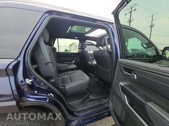 2025 Toyota Sequoia Platinum - miniatura 17