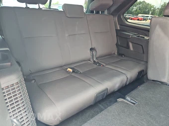 2025 Toyota Sequoia SR5 – miniatura 14
