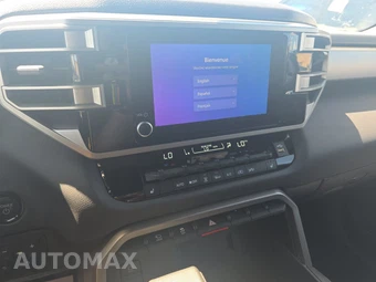 2025 Toyota Sequoia SR5 - miniatura 11