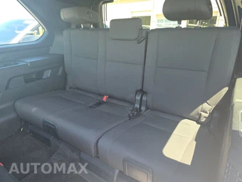 2025 Toyota Sequoia SR5 - miniatura 14