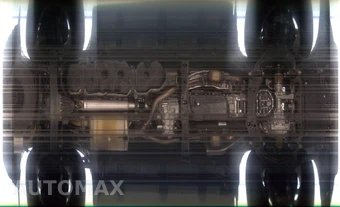 2025 Toyota Sequoia SR5 - miniatura 18