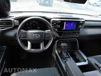 2025 Toyota Sequoia SR5 - miniatura 13