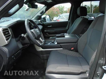 2025 Toyota Sequoia SR5 - miniatura 14