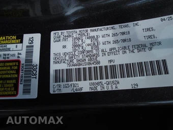 2025 Toyota Sequoia SR5 - miniatura 15