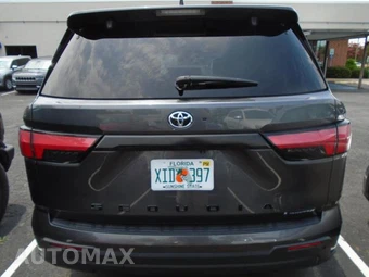 2025 Toyota Sequoia SR5 - miniatura 6