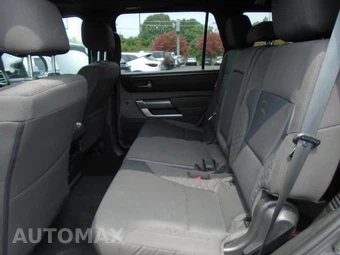 2025 Toyota Sequoia SR5 – miniatura 12