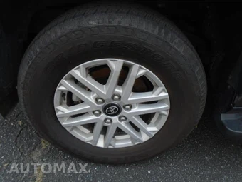 2025 Toyota Sequoia SR5 – miniatura 20
