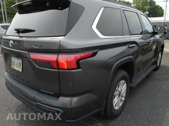 2025 Toyota Sequoia SR5 – miniatura 7