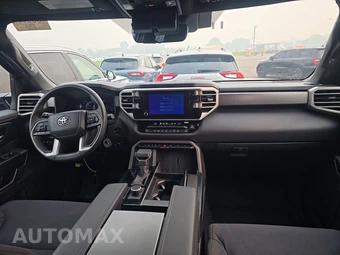 2025 Toyota Sequoia SR5 – miniatura 11