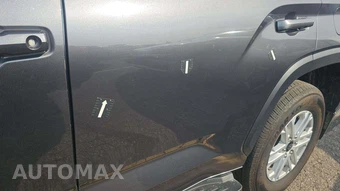 2025 Toyota Sequoia SR5 – miniatura 25