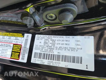2025 Toyota Sequoia SR5 – miniatura 15