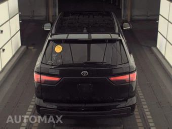 2025 Toyota Sequoia SR5 – miniatura 5