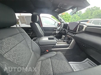 2025 Toyota Sequoia SR5 - miniatura 13