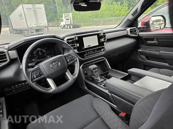 2025 Toyota Sequoia SR5 – miniatura 15