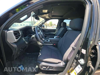 2025 Toyota Sequoia SR5 – miniatura 6