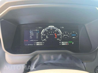 2025 Toyota Sequoia SR5 – miniatura 9