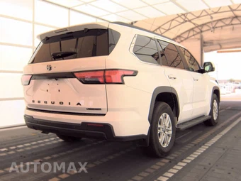 2025 Toyota Sequoia SR5 – miniatura 4