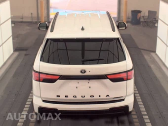 2025 Toyota Sequoia SR5 – miniatura 5