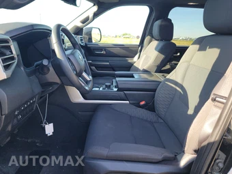 2025 Toyota Sequoia SR5 – miniatura 7
