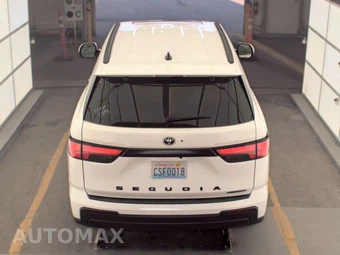 2025 Toyota Sequoia SR5 - miniatura 5