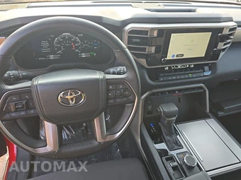 2025 Toyota Sequoia SR5 - miniatura 11