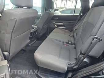 2025 Toyota Sequoia SR5 - miniatura 13