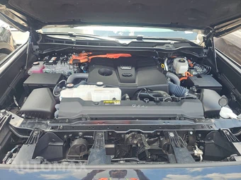 2025 Toyota Sequoia SR5 - miniatura 16
