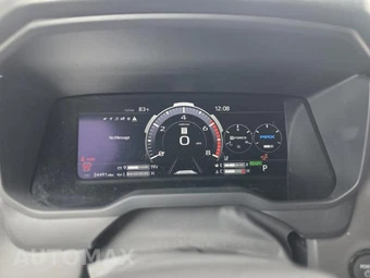 2025 Toyota Sequoia SR5 – miniatura 11