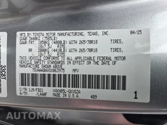 2025 Toyota Sequoia SR5 – miniatura 6