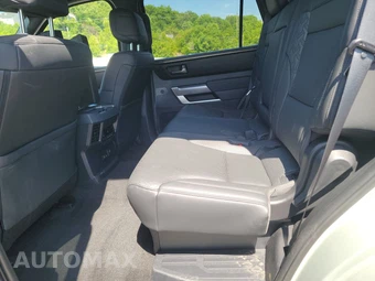 2025 Toyota Sequoia TRD Off-Road - miniatura 13