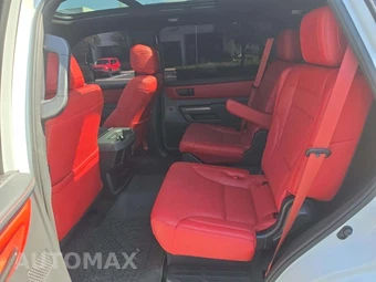 2025 Toyota Sequoia TRD Pro - miniatura 10