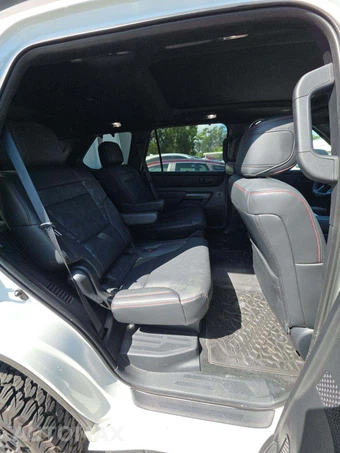 2025 Toyota Sequoia TRD Pro - miniatura 17