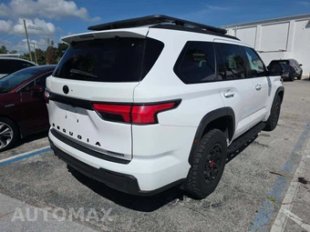 2025 Toyota Sequoia TRD Pro - miniatura 3