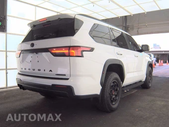 2025 Toyota Sequoia TRD Pro - miniatura 4