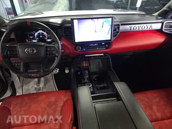 2025 Toyota Sequoia TRD Pro - miniatura 11