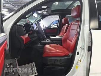 2025 Toyota Sequoia TRD Pro - miniatura 7