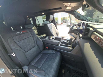 2025 Toyota Sequoia TRD Pro - miniatura 16