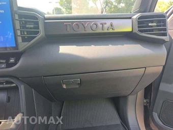 2025 Toyota Sequoia TRD Pro - miniatura 17