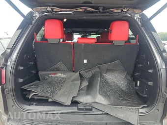 2025 Toyota Sequoia TRD Pro - miniatura 17