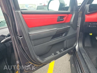 2025 Toyota Sequoia TRD Pro - miniatura 9