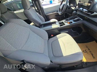 2025 Toyota Sienna LE 8-Passenger 120.5" WB - miniatura 19