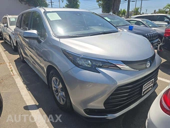 2025 Toyota Sienna LE 8-Passenger 120.5" WB - miniatura 4