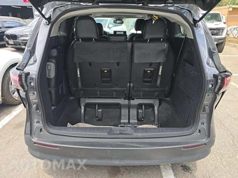 2025 Toyota Sienna LE 8-Passenger 120.5" WB - miniatura 15