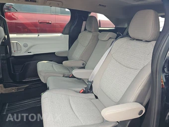 2025 Toyota Sienna LE 8-Passenger 120.5" WB - miniatura 13