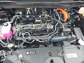 2025 Toyota Sienna LE 8-Passenger 120.5" WB - miniatura 16