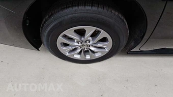 2025 Toyota Sienna LE 8-Passenger 120.5" WB - miniatura 29