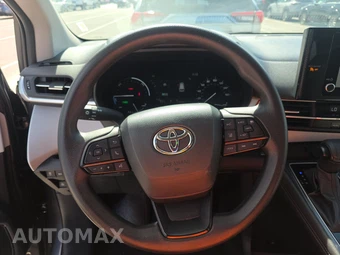 2025 Toyota Sienna LE 8-Passenger 120.5" WB - miniatura 10
